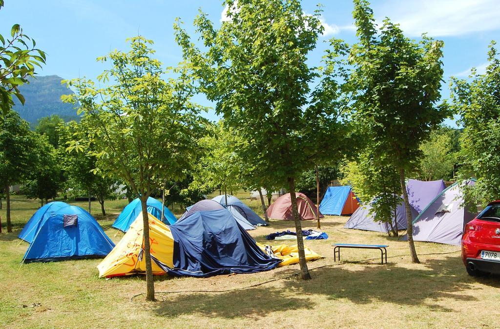 Camping Ain Jaca Exterior photo